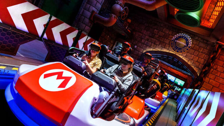 4539568-mariokartuniversalstudios.jpg
