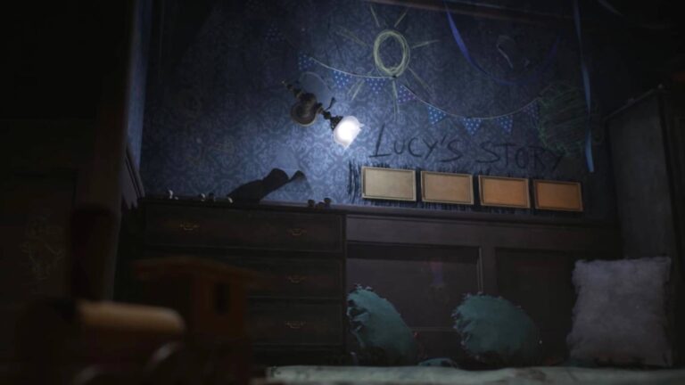 ravenous-lucys-story.jpg