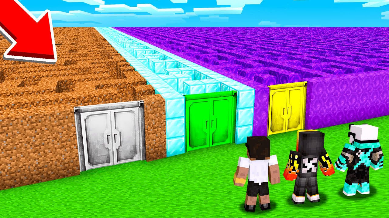 DON'T ENTER THE WRONG MAZE IN MINECRAFT !