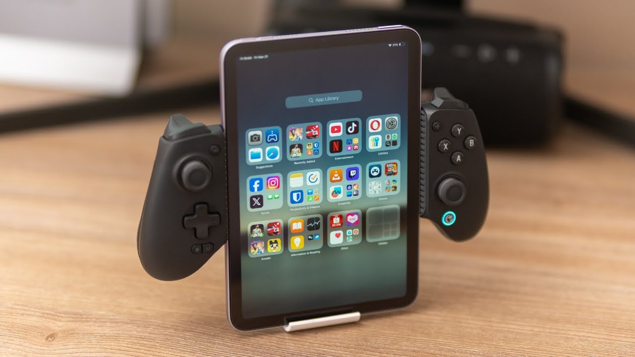 I Bought the iPad Mini 7 Instead of Steam Deck