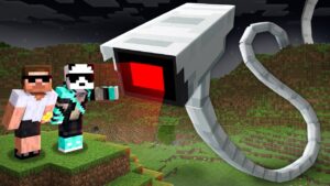 I Found the LONGEST CAMERA in Minecraft!😱