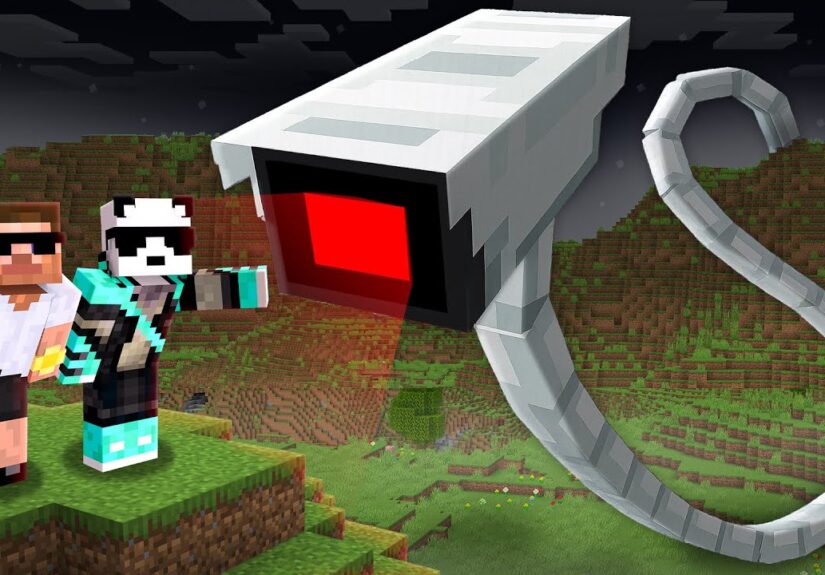 I Found the LONGEST CAMERA in Minecraft!😱