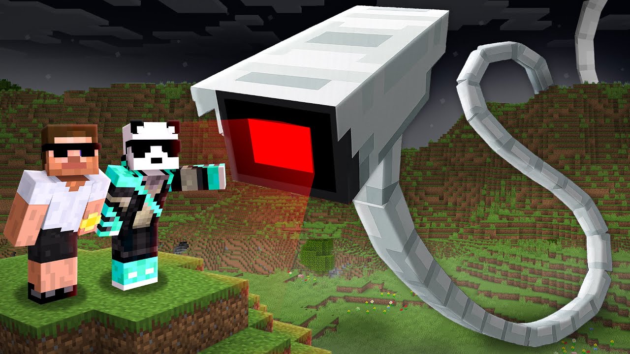 I Found the LONGEST CAMERA in Minecraft!😱