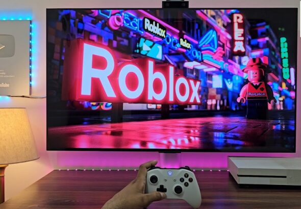ROBLOX Gameplay on Xbox One S in 2026